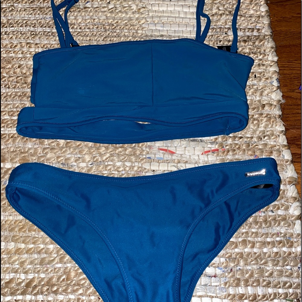 Blackbough swimsuit!